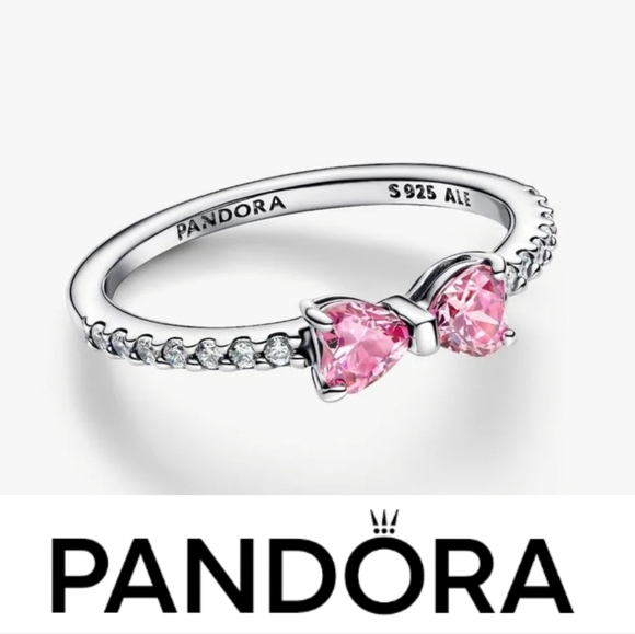 Pandora Sparkling Pink Bow Ring